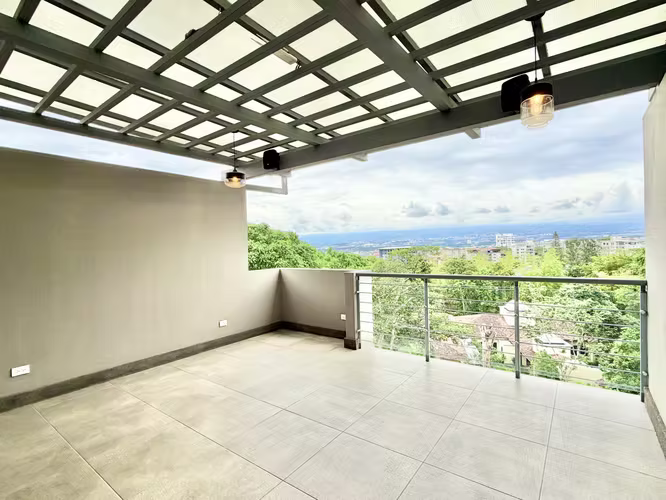 Escazu- Vista Hermosa - Amplia y Lujosa - Ubicación Ideal - Electrodomésticos