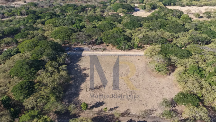Terrenos cerca de la playa en Guanacaste El Jobo desde 2.352 m²