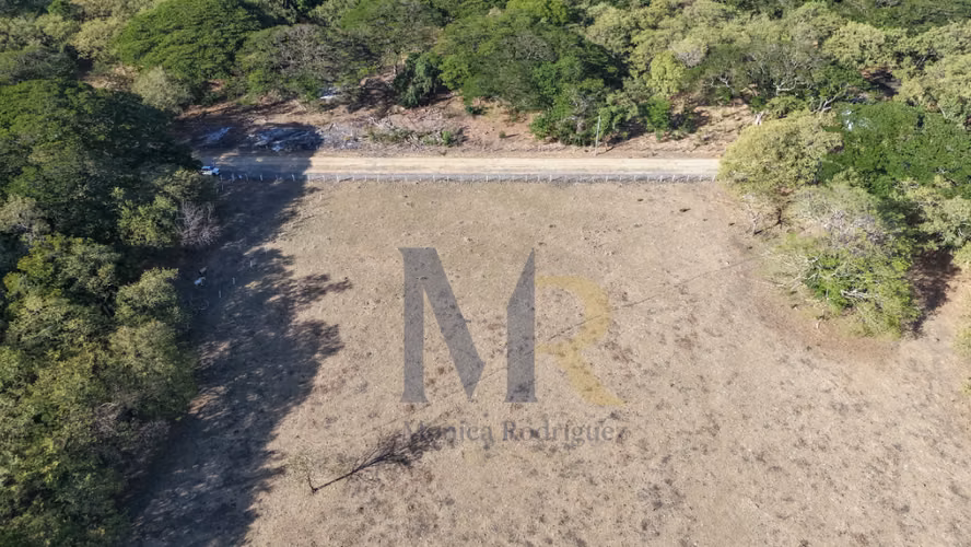 Terrenos cerca de la playa en Guanacaste El Jobo desde 2.352 m²