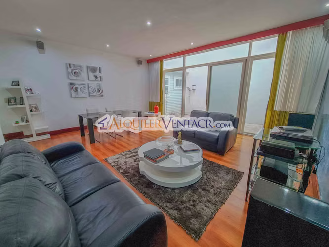 Trejos Montealegre x Avenida Escazú! Condominio de 311 m2 - Imagen 4