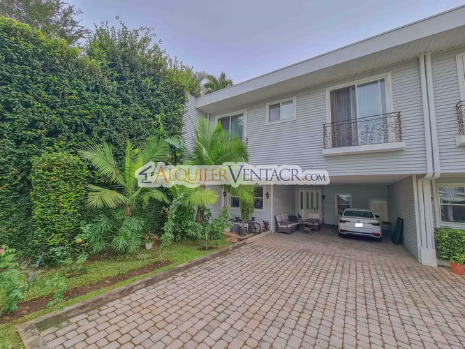 Trejos Montealegre x Avenida Escazú! Condominio de 311 m2 - Imagen 8