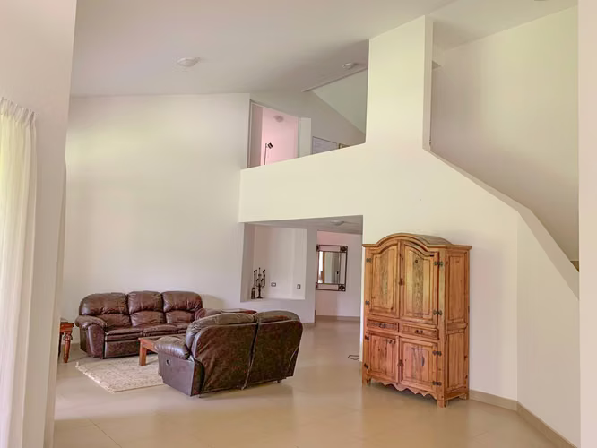 CASA DE 450 M2 DE UNA PLANTA CON 1.875 M2 DE LOTE EN SANTA ANA PIEDADES - Imagen 15