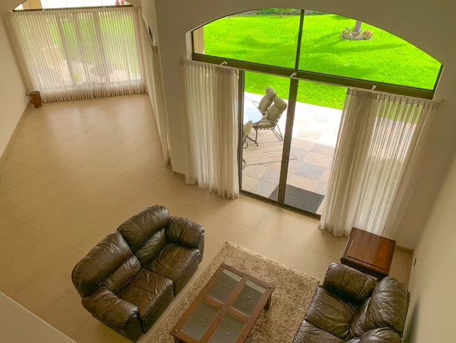 CASA DE 450 M2 DE UNA PLANTA CON 1.875 M2 DE LOTE EN SANTA ANA PIEDADES - Imagen 18