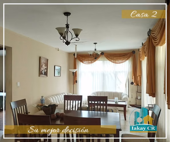 VENTA TRES CASAS EN AMPLIO TERRENO SAN ISIDRO