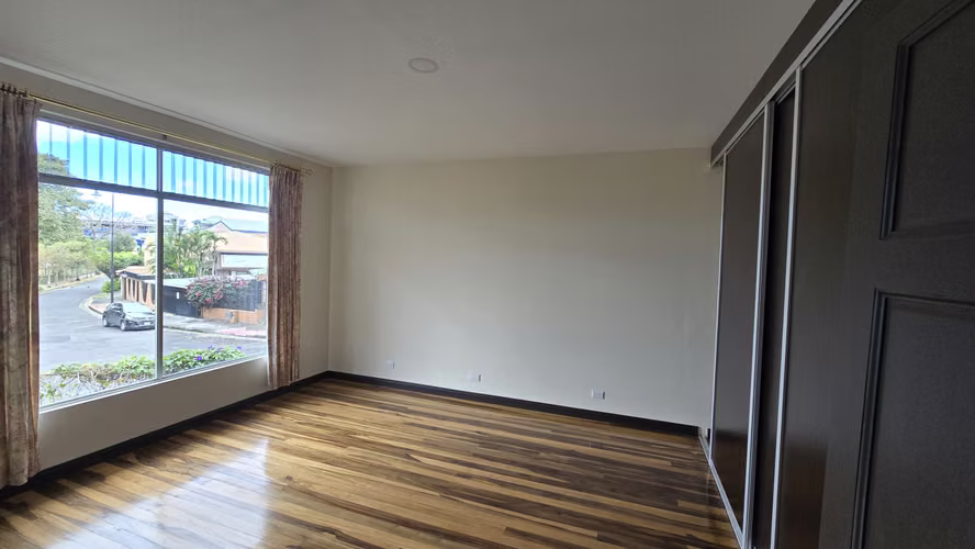Alquiler de amplio apartamento en San José. - Imagen 6