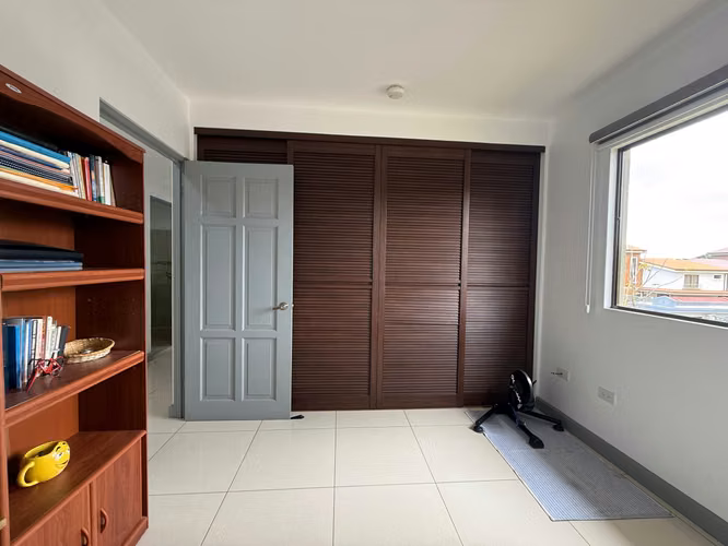 Venta apartamento Tres Rios, La Floresta - 2 parqueos · 2 hab · 81 m²