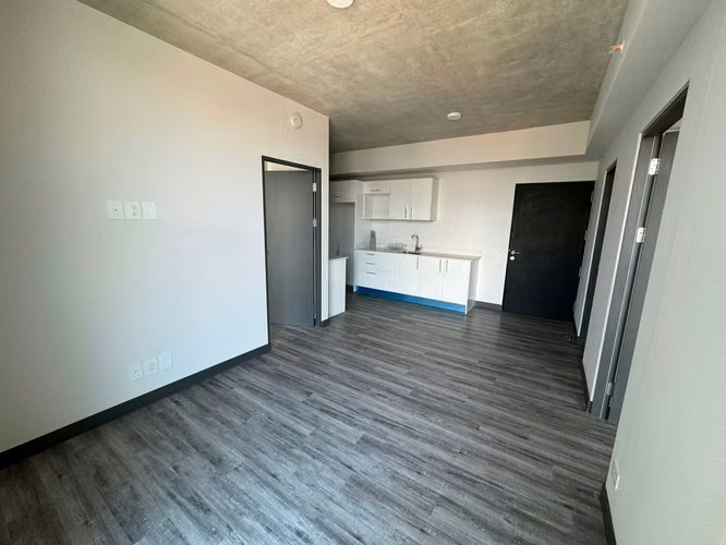 Alquiler de apartamento en Torre Paseo Colón. Piso 13 · San José · 2 hab · 88 m² - Imagen 20