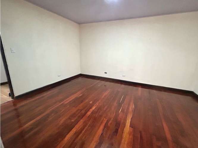 Super Económico. Escazu. Apartamento pequeño - Imagen 2