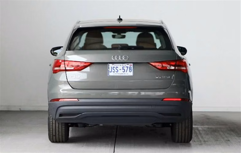 AUDI Q3 2026 AUTOMÁTICA GASOLINA GRIS