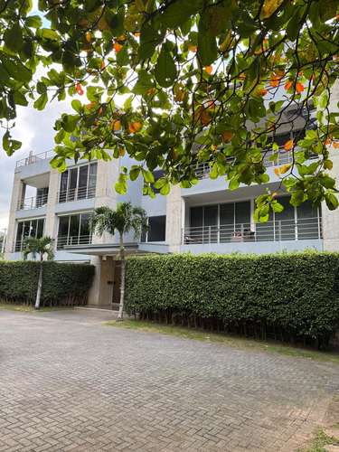 YA Amplio apartamento en Condominio Alto de las Palomas