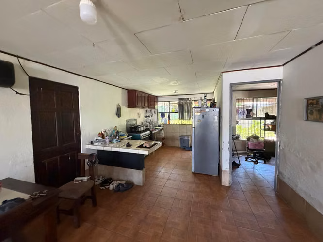 Dueño vende Jacó Sol 2 propiedades