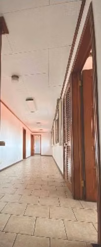 Se alquila espaciosa casa en Rohrmoser con permiso de uso de suelo mixto