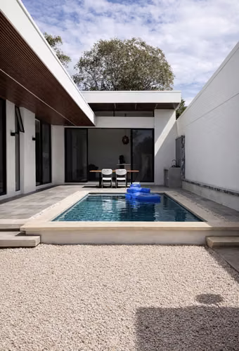Casa de Playa con Piscina y Airbnb en Guanacaste