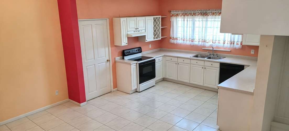 VENTA DE PROPIEDAD EN TIBÁS