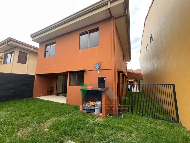Venta de casa -Gran oportunidad en Heredia de tener sus casa