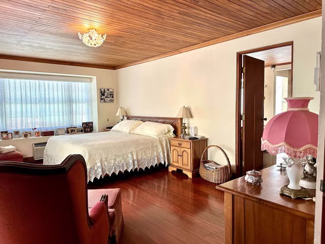 VENTA DE CASA INDEPENDIENTE DE UNA SOLA PLANTA EN ESCAZU