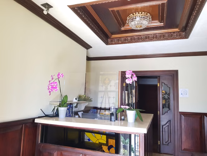 Elegante Oficina con servicios y AC en Barrio Dent, San Pedro, San José - Imagen 2