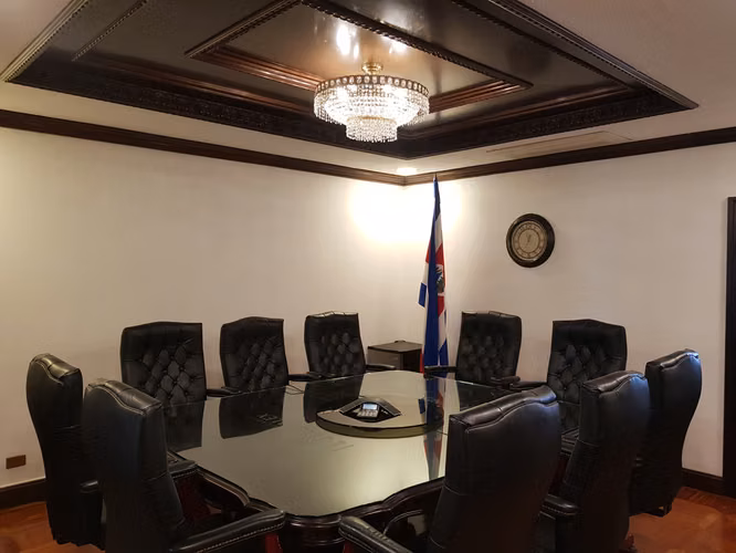 Elegante Oficina con servicios y AC en Barrio Dent, San Pedro, San José - Imagen 3