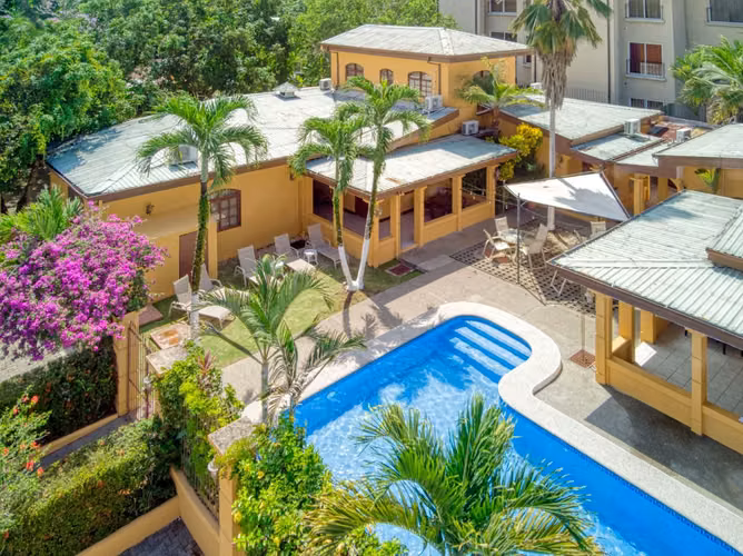 Long term Rentals in Playa Herradura, Costa Rica