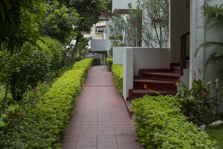 Venta de apartamento en Heredia Ciudad Cariari – Vista la Cancha de Golf - Imagen 2