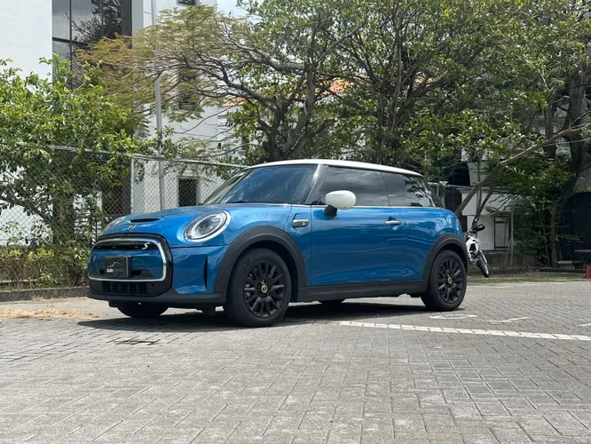 MINI COOPER SE - Imagen 11