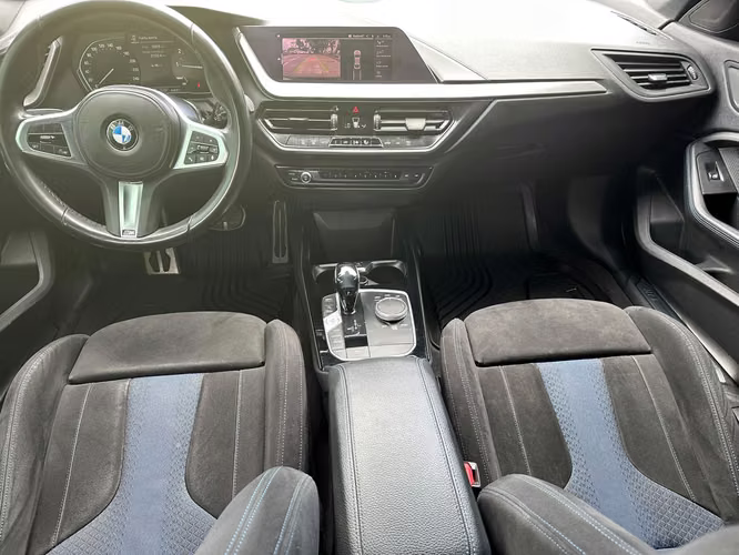 BMW 218 PAQUETE M