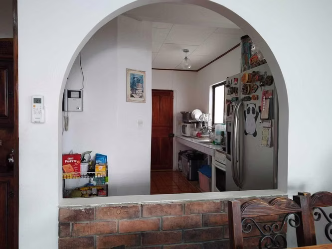  ¡ Hermosa Casa en el Coyol de Alajuela !