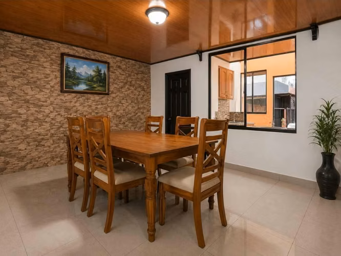 VENTA CASA + APTO EN TRES RIOS