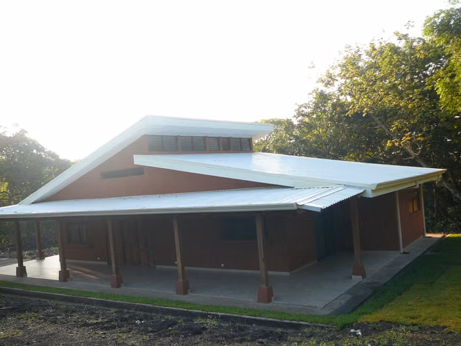 Propiedad con casa en Pan de Azúcar, Atenas, Alajuela