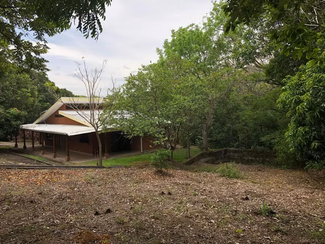 Propiedad con casa en Pan de Azúcar, Atenas, Alajuela