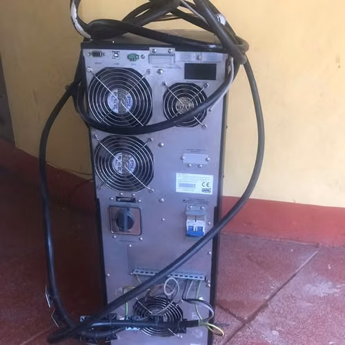 UPS