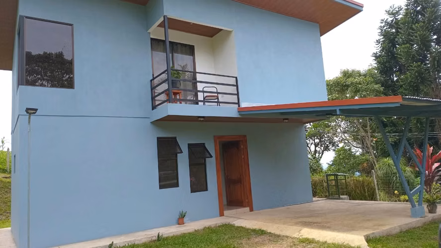 Propiedad con casa en La Alegría, Siquirres, Limón