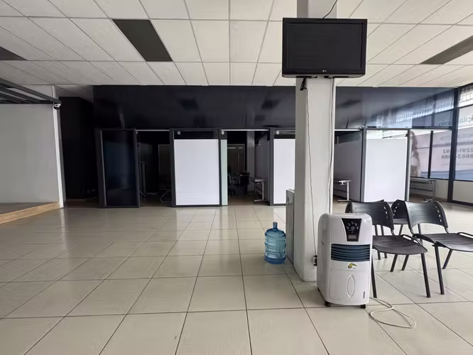 AMPLIO LOCAL EN PAVAS CERCA DE ZONA INDUSTRIAL