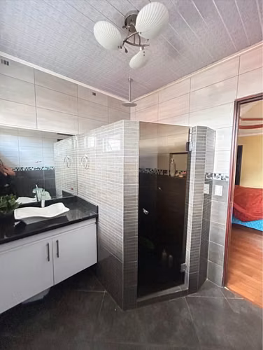  EN VENTA: Hermosa casa en Villa Nueva de Desamparados  - Imagen 9