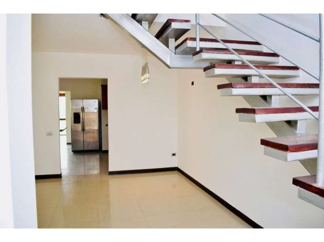 VENTA DE HERMOSA CASA, CONDOMINIO QUINTA REAL, ESCAZU 4213 (GC) - Imagen 8