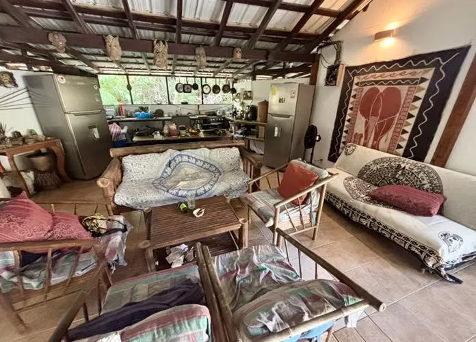 Se alquila Villa amueblada en Manzanillo.