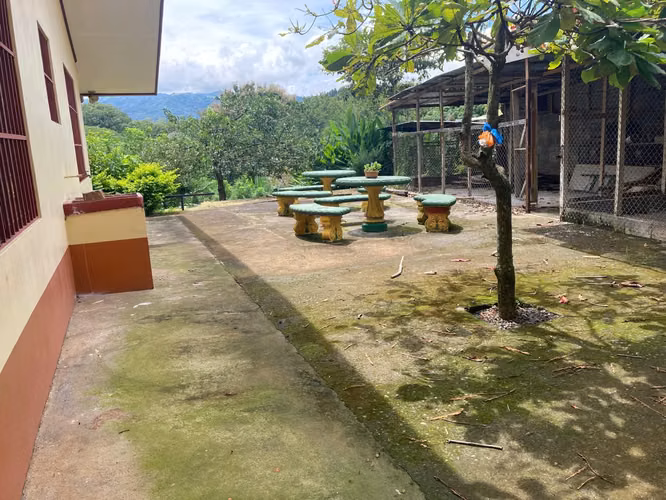 Quinta Balsa Atenas con 2 casas $350.000 cerca de la 27 - Imagen 12