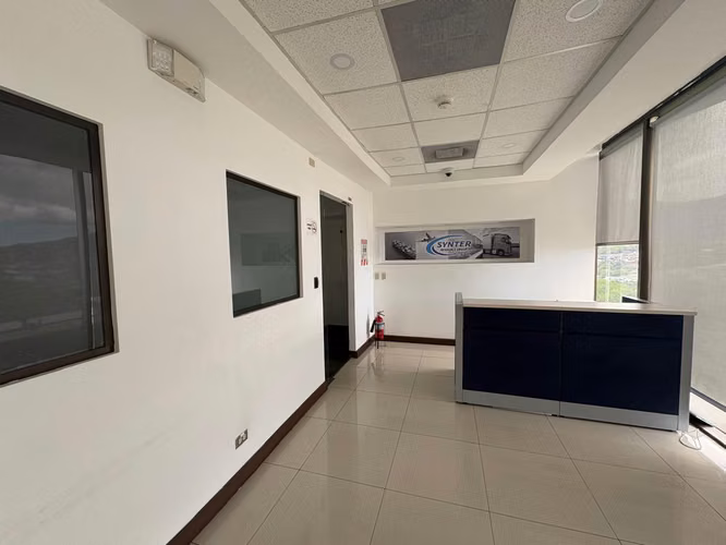 Alquiler oficina Pavas, en Oficentro por JACKS - Imagen 2