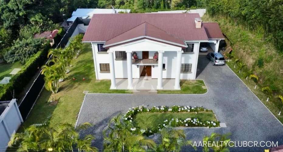 Elegancia Potencial Comercial en un Solo Lugar | 2.096 m² San Ramón Tres Ríos