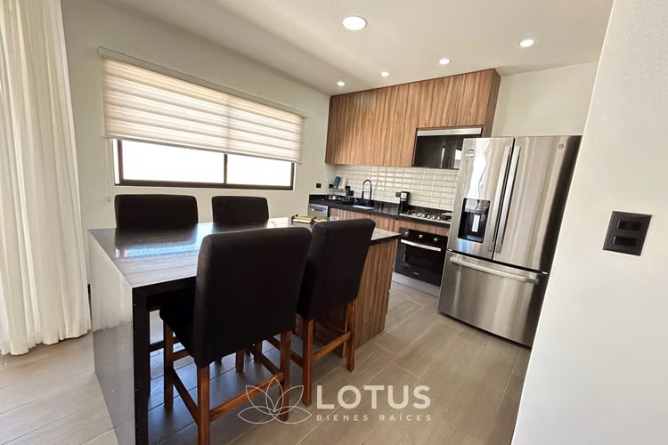 Casa en venta en Condominio Distrito San Juan, CÓDIGO AJ057
