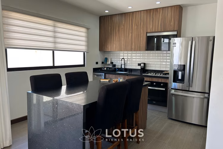 Casa en venta en Condominio Distrito San Juan, CÓDIGO AJ057