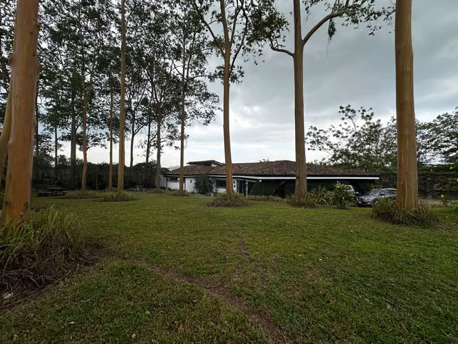 HERMOSA CASA INDEPENDIENTE CON USO RESIDENCIAL Y COMERCIAL - Imagen 16