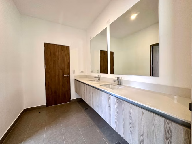 VENTA DE PENTHOUSE  EN CONDOMINIO VISTA AL VALLE - SANTA ANA