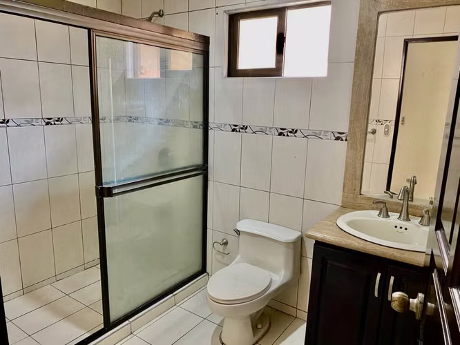 Confort Seguridad  Espacios Generosos | Condominio En Sabanilla