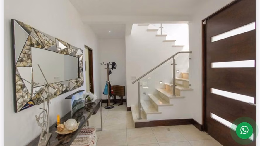 Casa en Venta-Santa Ana.-Condominio Lomas del Valle, Combina Lujo y seguridad!! - Imagen 6
