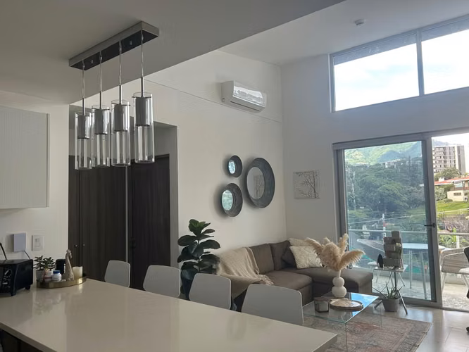 ESCAZU: APARTAMENTO EN VENTA AMUEBLADO Y ALQUILADO! - Imagen 7