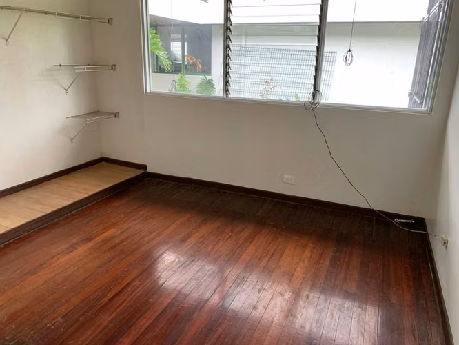 Se vende propiedad comercial. Curridabat Centro