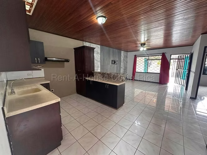 Venta Casa de un nivel en El Coyol