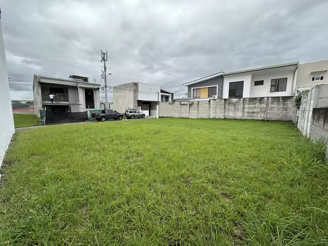 Lote de 150m2 en Brasil de Mora - Imagen 10