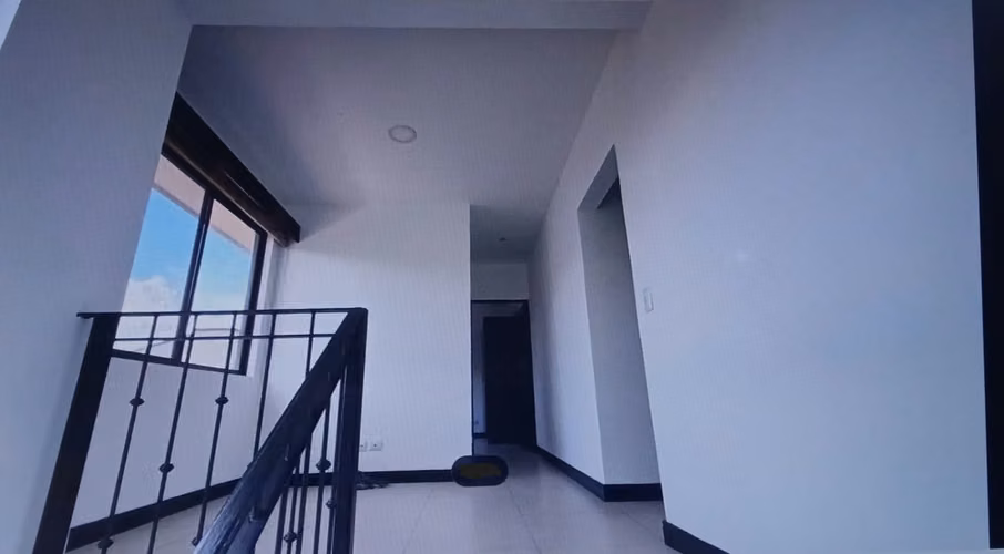 SE VENDE CASA EN CONDOMINIO ATOCHA ULLOA DE HEREDIA